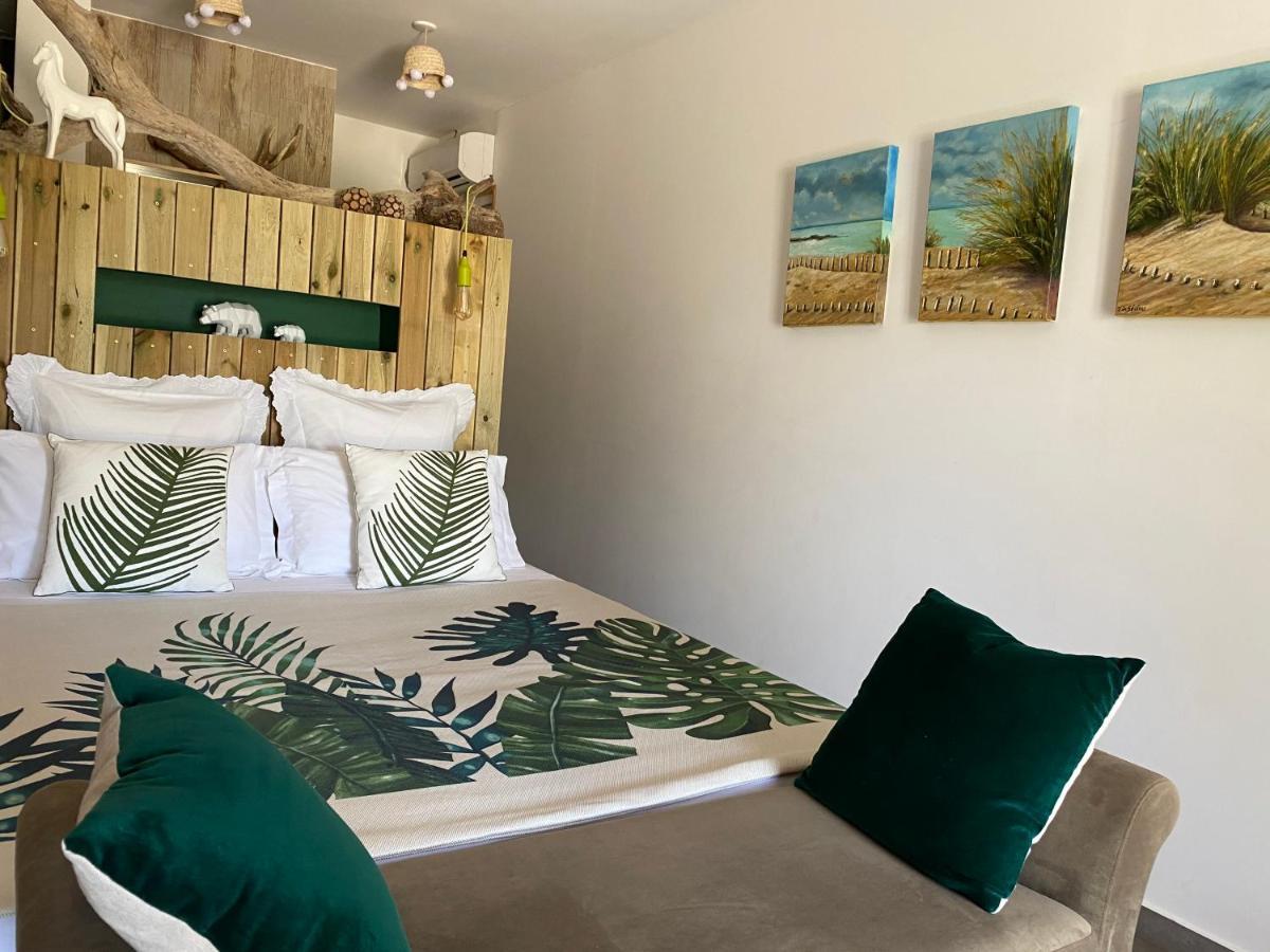 B&B La Terre Brulee Aigues-Mortes Εξωτερικό φωτογραφία