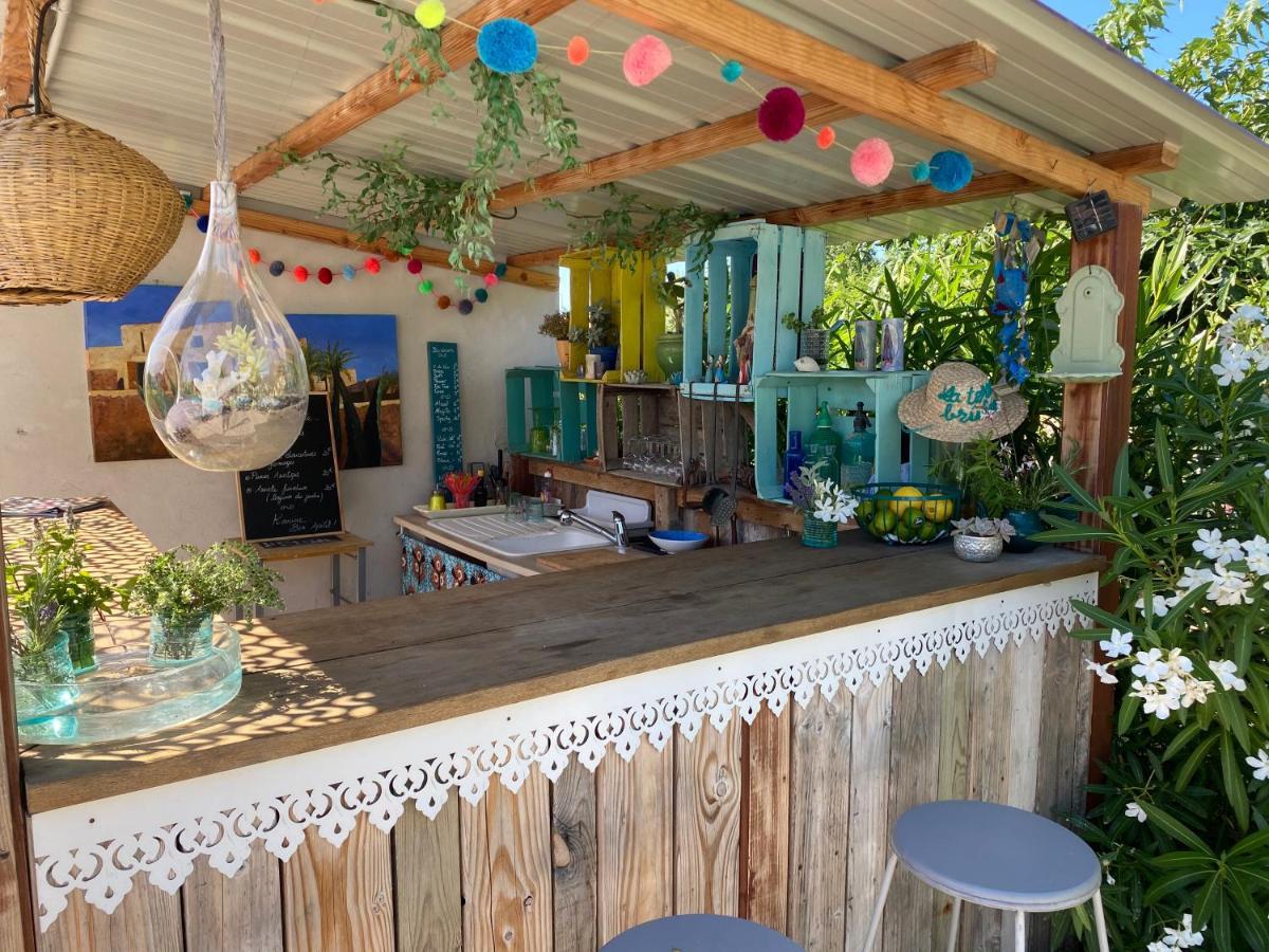 B&B La Terre Brulee Aigues-Mortes Εξωτερικό φωτογραφία