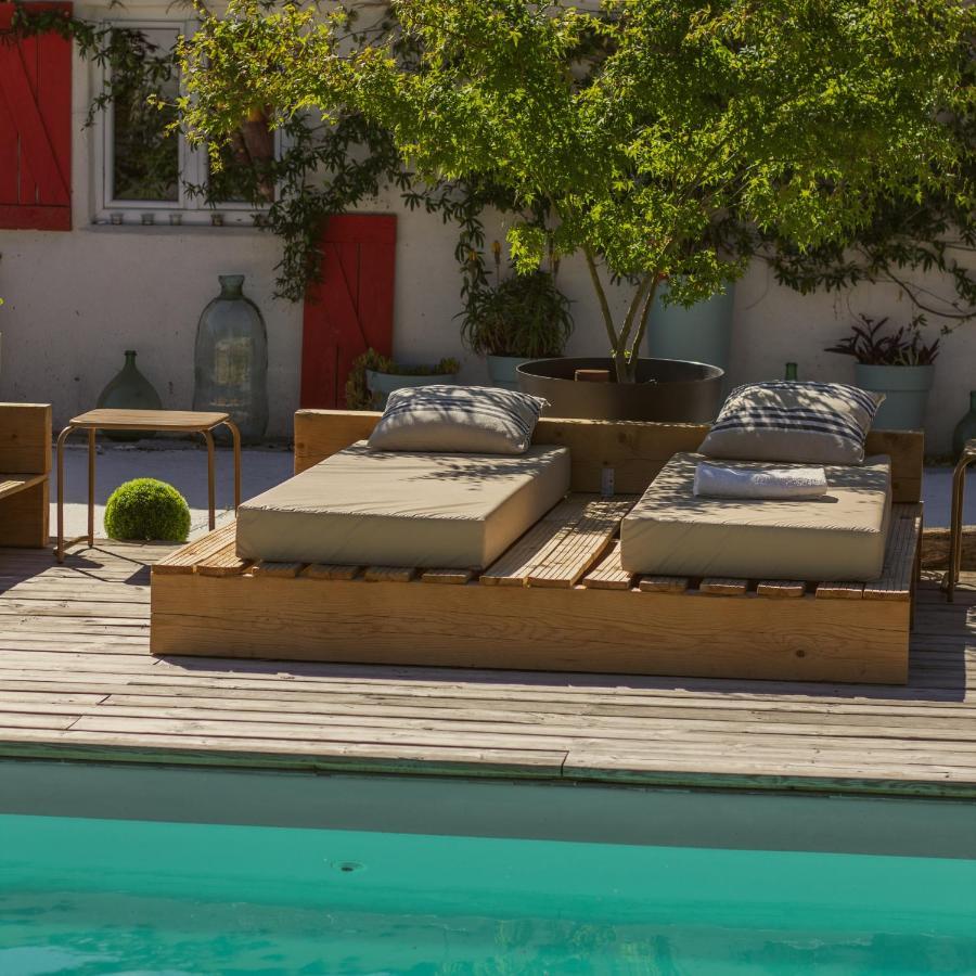 B&B La Terre Brulee Aigues-Mortes Εξωτερικό φωτογραφία