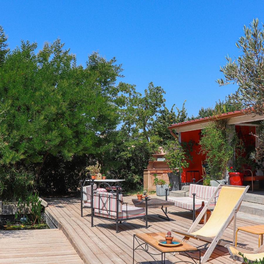 B&B La Terre Brulee Aigues-Mortes Εξωτερικό φωτογραφία